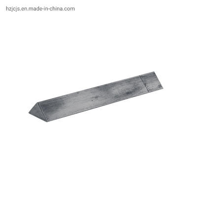 Membre de la barre de forme triangulaire en acier structural au carbone Chamfer Q235 pour le béton préfabriqué
