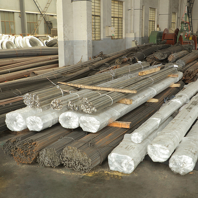 Membre de la barre de forme triangulaire en acier structural au carbone Chamfer Q235 pour le béton préfabriqué