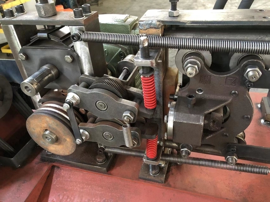 Machine de découpe et de redressement de barres de rebar personnalisée avec des options de personnalisation