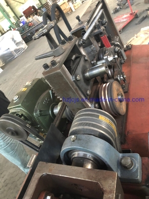 Machine de redressement et anti-flexion rotative pour barres d'acier en bobine rapide de 5 à 12 mm à 380 V