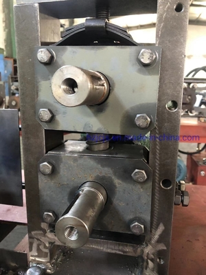 Machine automatique de redressement et de coupe rapide certifiée CCC sur mesure pour 5-12 mm
