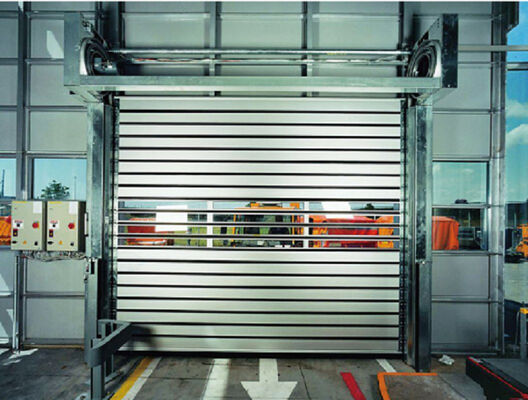 Porte de volets à rouleaux en alliage d'aluminium à grande vitesse avec résistance au feu et protection IP55 pour la sécurité industrielle
