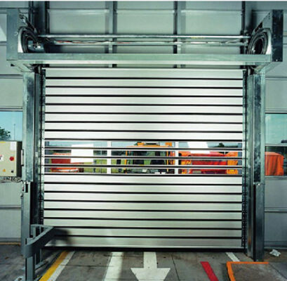 Porte de hangar en alliage d'aluminium à volet roulant automatique haute vitesse, ignifuge, protection IP55, taille personnalisable